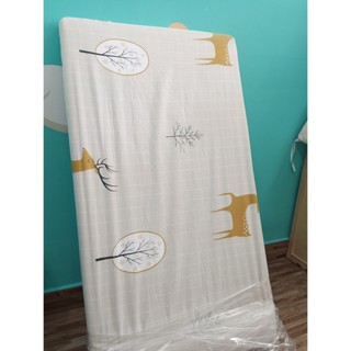 Tấm Drap bọc nệm xơ dừa cho bé CHILUX chất lượng cao, mềm mại thoáng khi cho bé giấc ngủ ngon