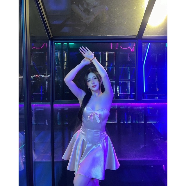 NUDIEYE - Áo corset và chân váy Josie Silk Set