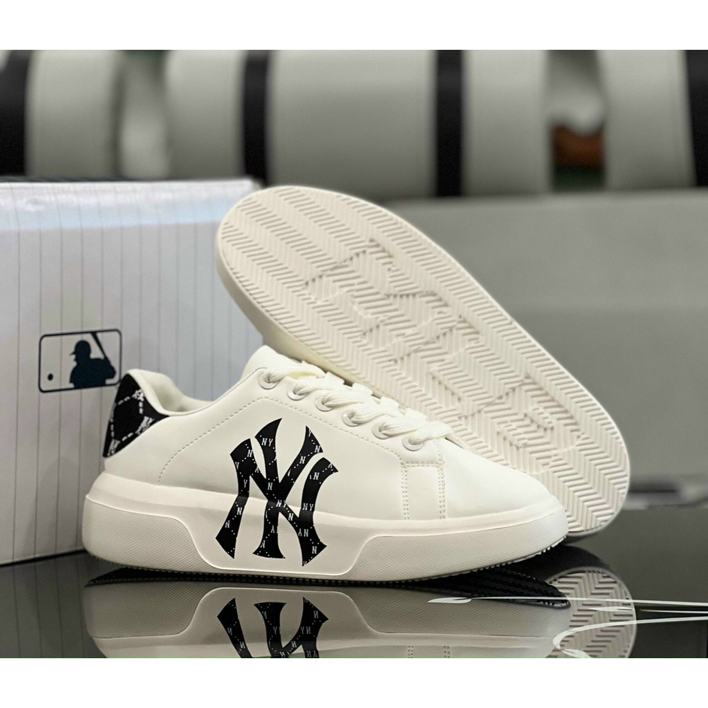 Giày MLB Chunky Classic Heel Dia Monogram - Giày Sneaker MLB nam nữ chính hãng 3ASXAM82N