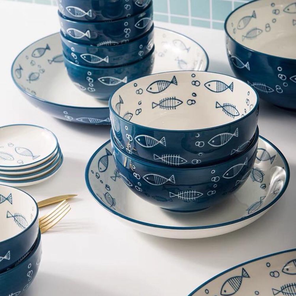 Bộ bát đĩa cá xanh lam nhẹ nhàng, tươi sáng