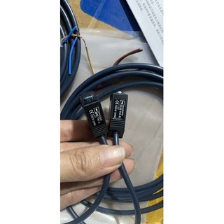 Cảm biến quang  E3Z-T61(1 đôi)