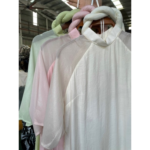 Áo Dài cách tân dáng suông kèm mấn đội