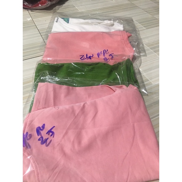 Chuyên bỏ sỉ số lượng các mặt hàng quần áo .địa chỉ phường hắc dịch thị xã phú mỹ bà rịa vũng tàu. Khách có
