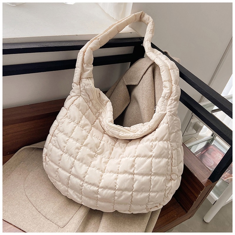 Có thể bán buôn Túi đeo vai dung tích lớn Phong cách  đơn giản nhẹ nhàng thiết kế xếp ly Messenger để sử dụng hàng ngày Đi du lịch mua sắm Ilikebag Hàng giao ngay