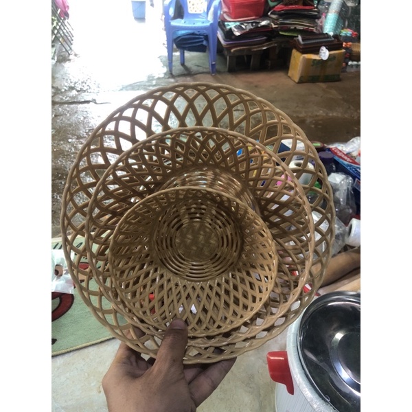 Rổ nhựa tròn giả mây đựng rau sống quán ăn màu vàng chất liệu nhựa PP 3 size rổ nhỏ, trung, lớn - RỔ