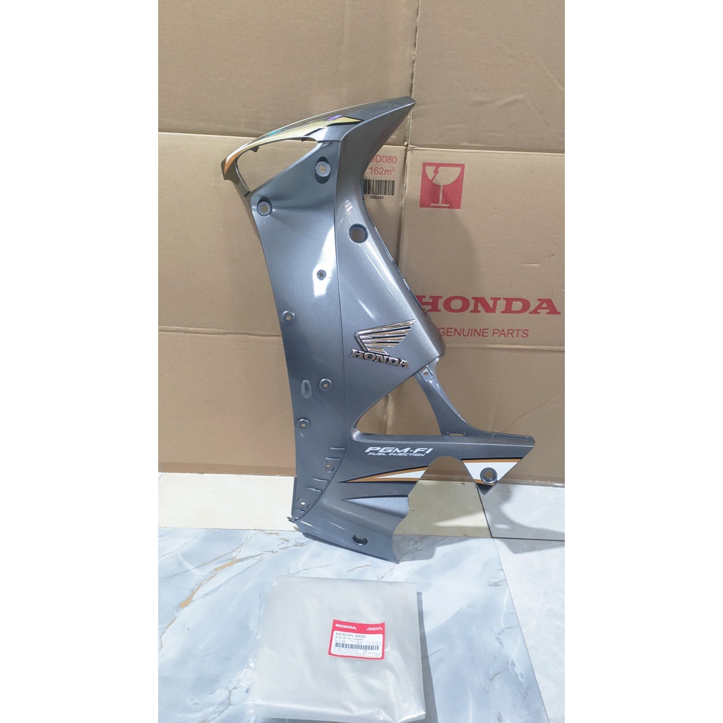 Bộ ốp yếm trái - cánh yếm trong HONDA FUTURE Neo năm 2008 màu Đen xám. *NHA69P* 64250KYL900ZA
