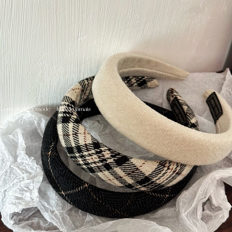 Băng Đô Cài Tóc Bản Rộng Bằng Xốp Họa Tiết Đầu Lâu Nhỏ Kẻ Sọc Màu Sắc Retro Phù Hợp Cho Mùa Thu Đông