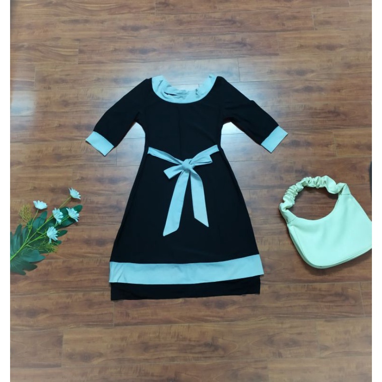ĐẦM THUN VIỀN TRẮNG