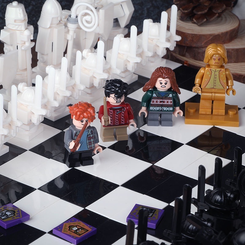 Đồ Chơi Mô Hình 3D Lắp Ráp Harry Potter Bàn Cờ Vua Hogwarts