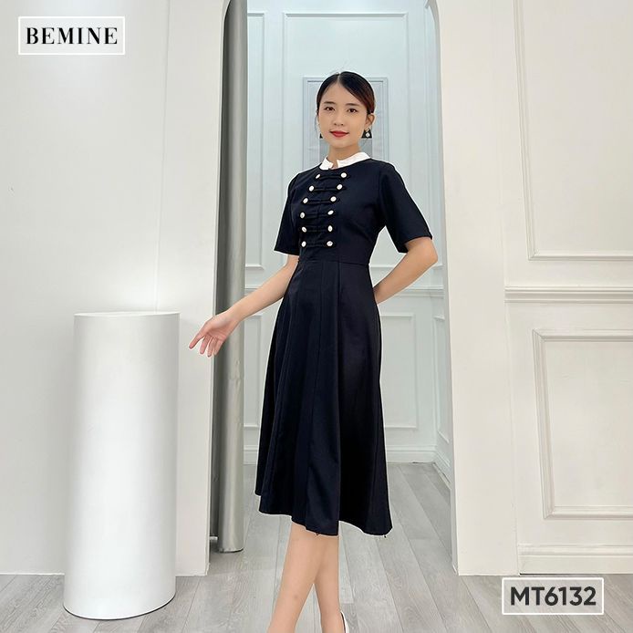 Đầm cổ phối ngực đính nút BEMINE MT6132