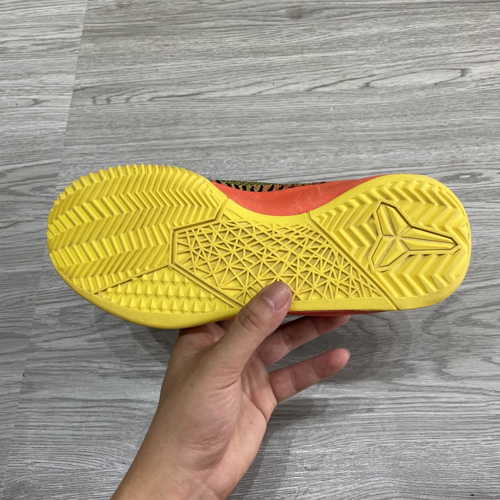 Giày 2hand Nike KB Mentality II EP 2 Kobe Bryant Black Yellow Mens 818953 003 - SIZE 40 - 627