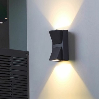 Đèn gắn tường ngoài trời hiện đại hình chữ nhật ánh sáng hắt 2 đầu