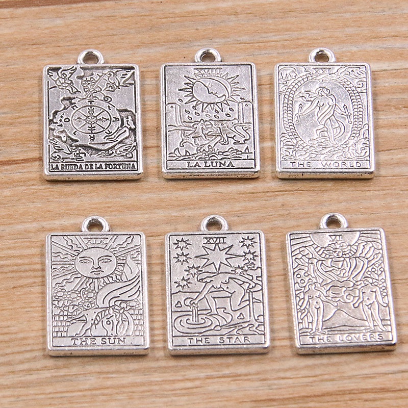 Mặt Dây Chuyền Lá Bài Tarot Bằng Hợp Kim Kẽm 14 * 23mm