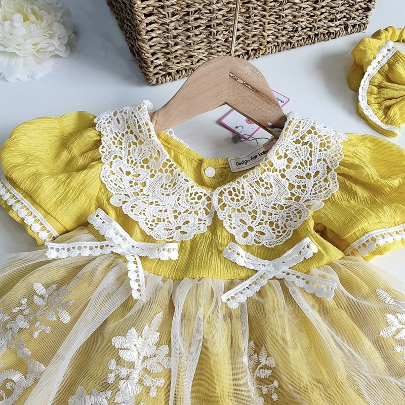 Váy Lolita Màu Xanh Cốm Cho Bé Gái 3 Đến 17kg Chất Đũi Xốp Nhún Phối Ren