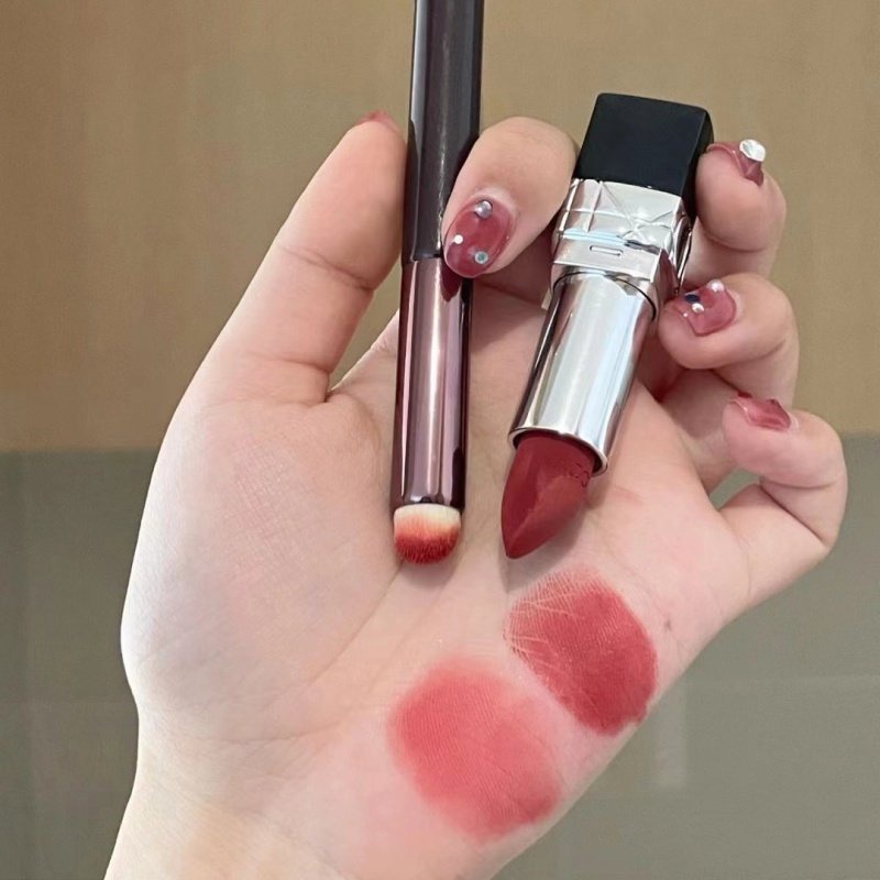 Cọ Trang Điểm Môi Đầu Tròn Đa Năng