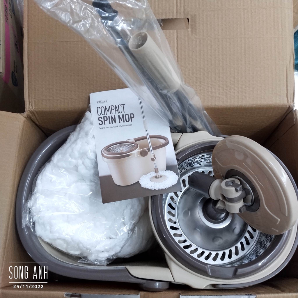 Bộ cây lau nhà xoay tay Compact Spin Mop Lock & Lock ETM466 hàng chính hãng.