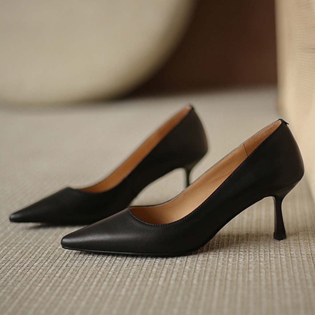 Erosska _Giày cao gót mũi nhọn thời trang gót cao 8cm màu đen_ EP010