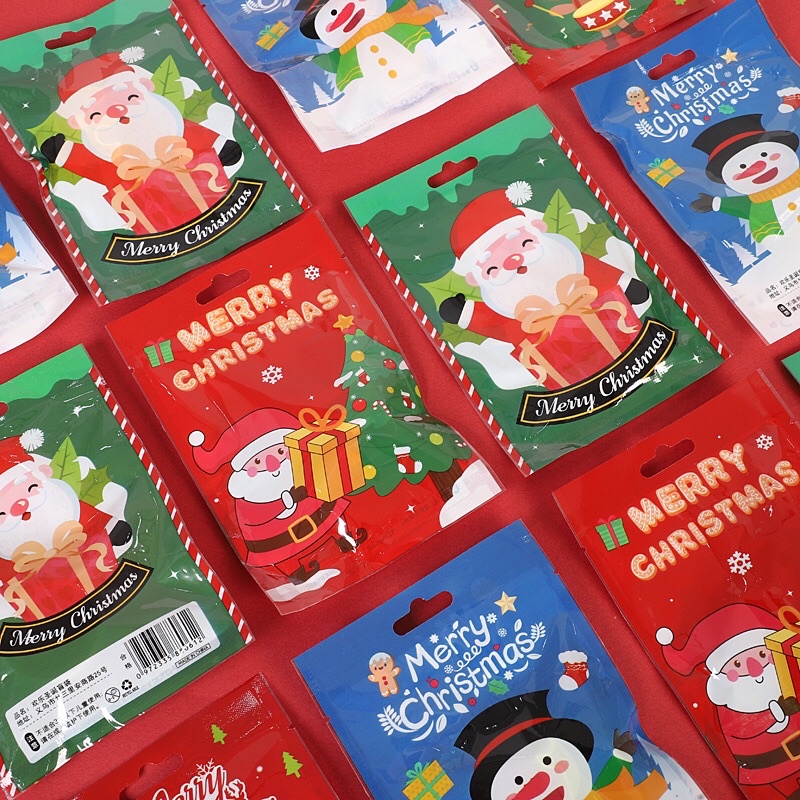 Túi quà Noel  dành cho học sinh mẫu giáo, tiểu học