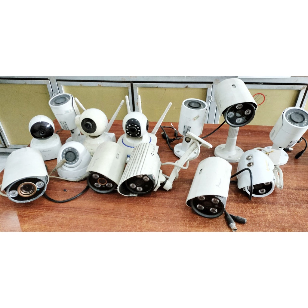 1 Xác camera nhiều loại