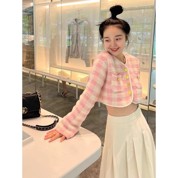 Áo khoác len dáng crotop sang chảnh