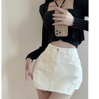 Chân váy khoét vạt hot trend