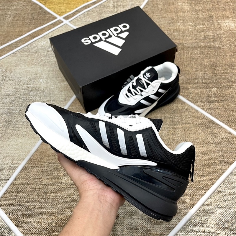 Giày thể thao ZX2K Đen trắng mũi trắng. Boost nén tặng hộp bve