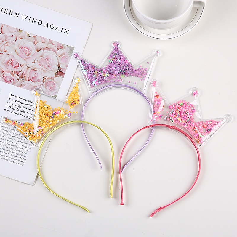 Băng Đô Cài Tóc Hình Vương Miện Bằng Nhựa Trong Suốt Đính Kim Sa Lấp Lánh Cho Bé Gái
