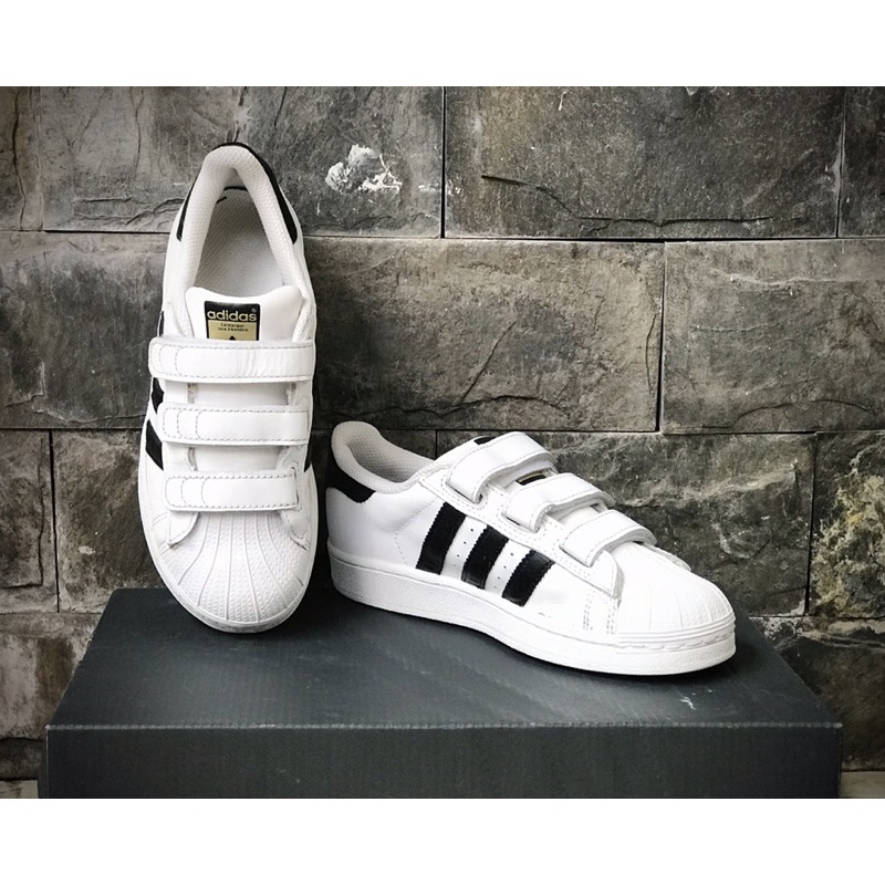 Giày Adidas Superstar cho bé-size 33