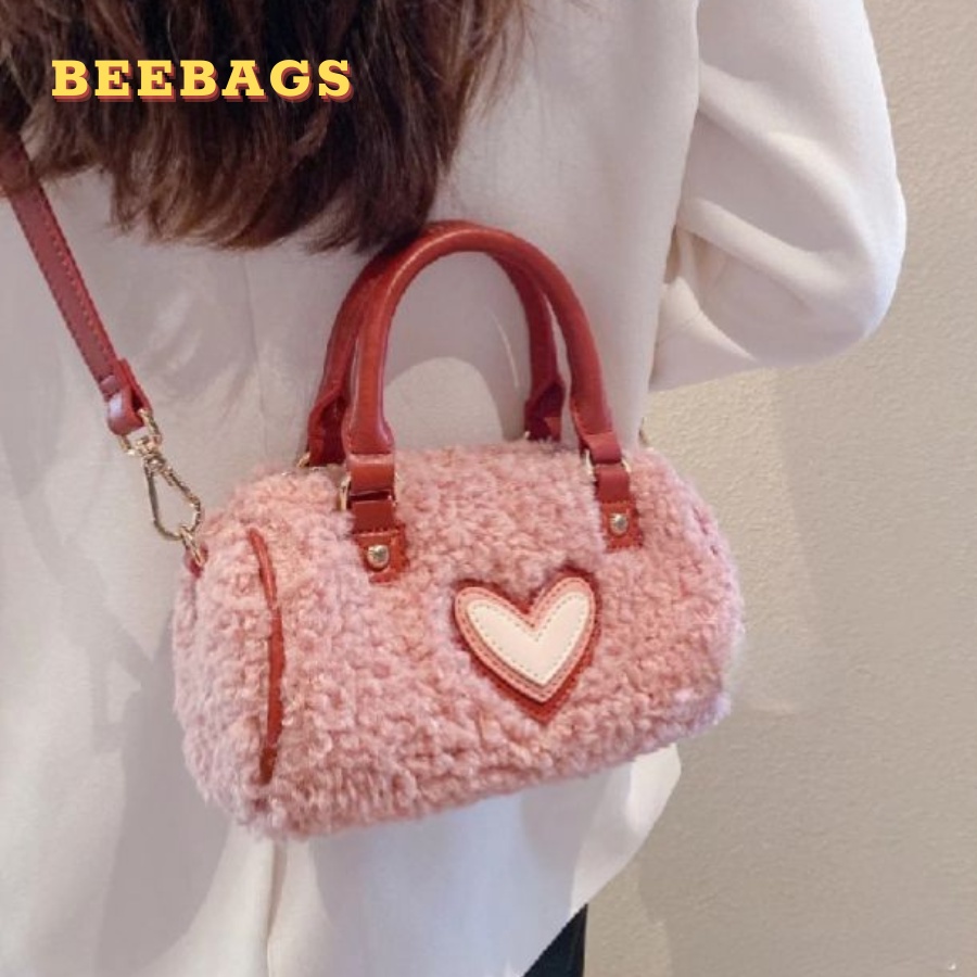 Túi Lông Màu Hồng Phối Trái Tim Dễ Thương Có Quai Cầm Đeo Chéo | LC14 | Túi Xách Lông Mềm Mịn Dễ Phối Đồ Đi Chơi, Cafe