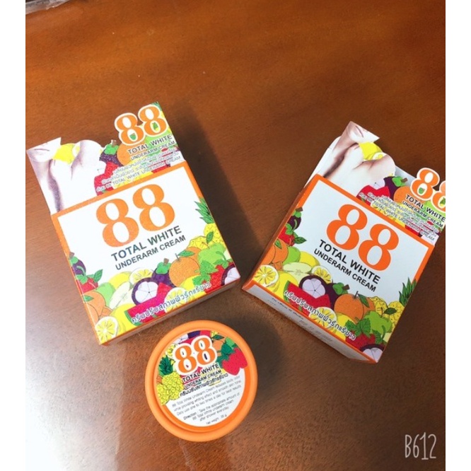 Kem bôi nách total white 88 thái lan