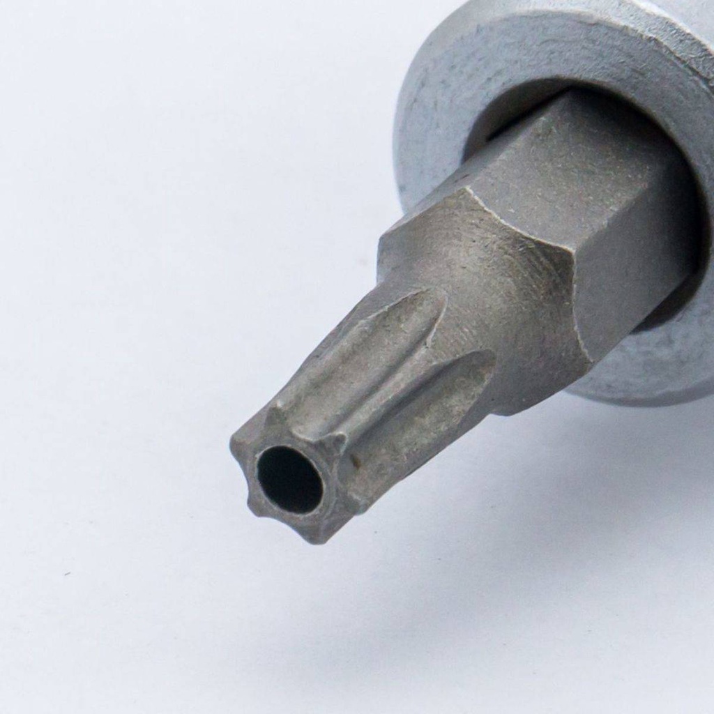 Ổ cắm đùn FORCE 1 / 2 Có lỗ. Có sẵn 4 kích cỡ (T30 T40 T45 T50)
