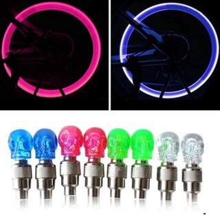 Đèn led hình đầu lâu gắn van xe đạp , xe máy
