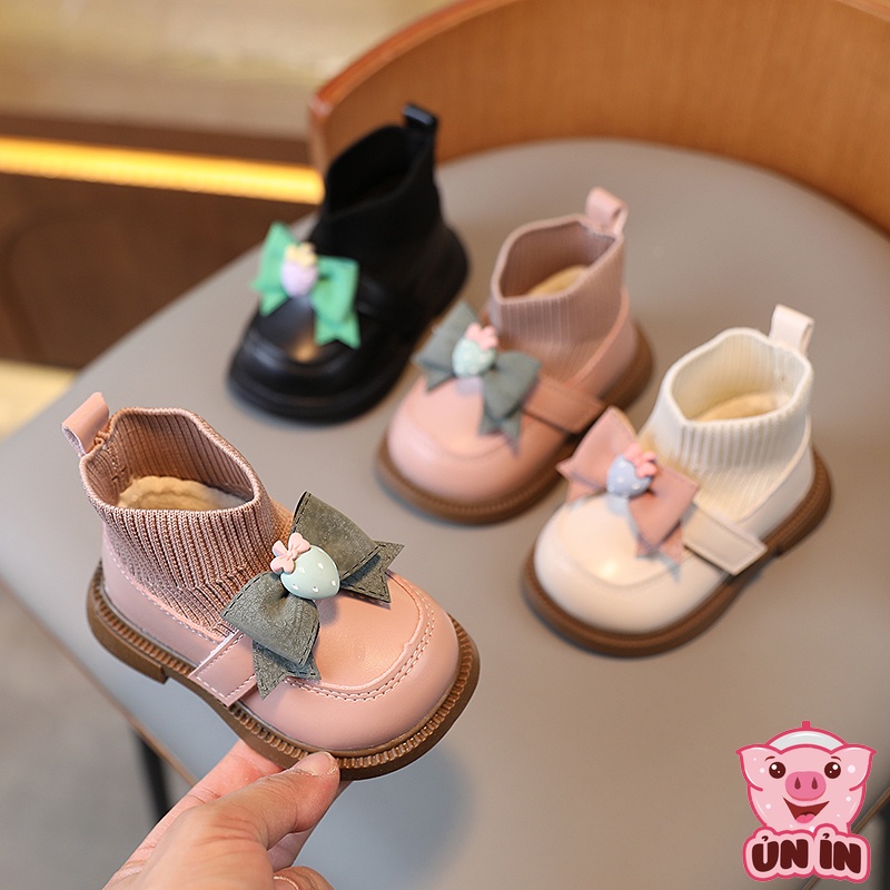 Giày tập đi, Giày búp bê gắn nơ phối quả dâu tây bo chun bé gái chất da mềm đế cao su chống trơn quai dán A061