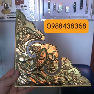 Nẹp Góc Hoạ Tiết Cá Chép Đồng, góc đồng cửa nhôm, bịt góc cửa nhôm kính xingfa đồng hoạ tiết, nẹp góc đồng, góc cá chép