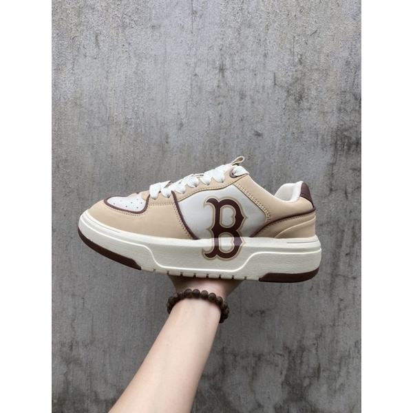 Giày MLBB chunky liner chữ B nâu