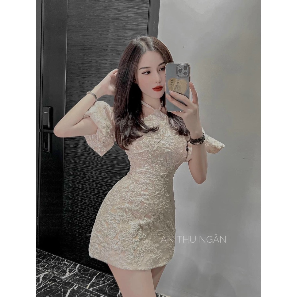 Đầm váy nữ 2 màu sang chảnh ôm body tôn dáng họa tiết dây cổ yếm trên vai phối gấm ( có mút ngực , có lót ) cực xinh