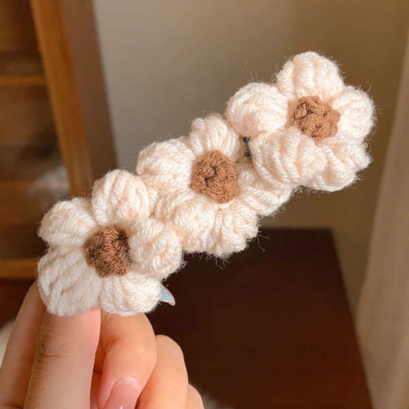 Kẹp Tóc Hoa Lớn Đan Len Màu Tương Phản Phong Cách Hàn Quốc Thời Trang Cho Nữ