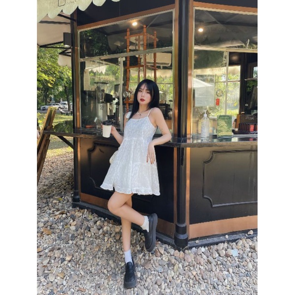 Váy hai dây Moon Dress nhún tầng hoa ren xinh xắn
