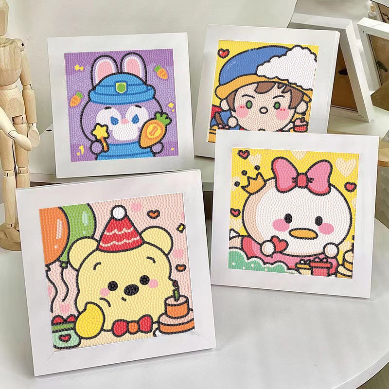 Miếng Dán Hình Gấu Winnie Hoạt Hình Dễ Thương Dùng Làm Quà Tặng Cho Bé Gái