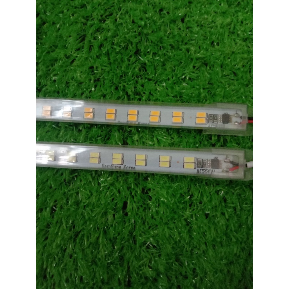 Đèn led thanh 1m dùng  điện 220v dùng trang trí kệ,tủ trưng bầy