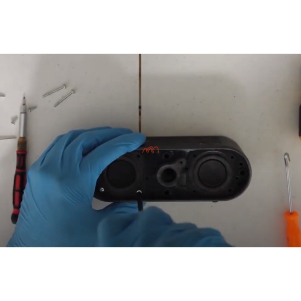 Thay pin loa Sony SRS X2