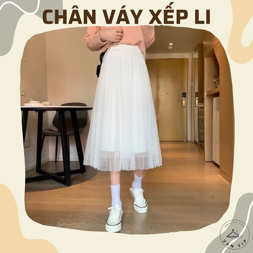 Chân váy xếp ly xòa trắng nhiều lớp bồng bềnh, kiểu dáng công chúa