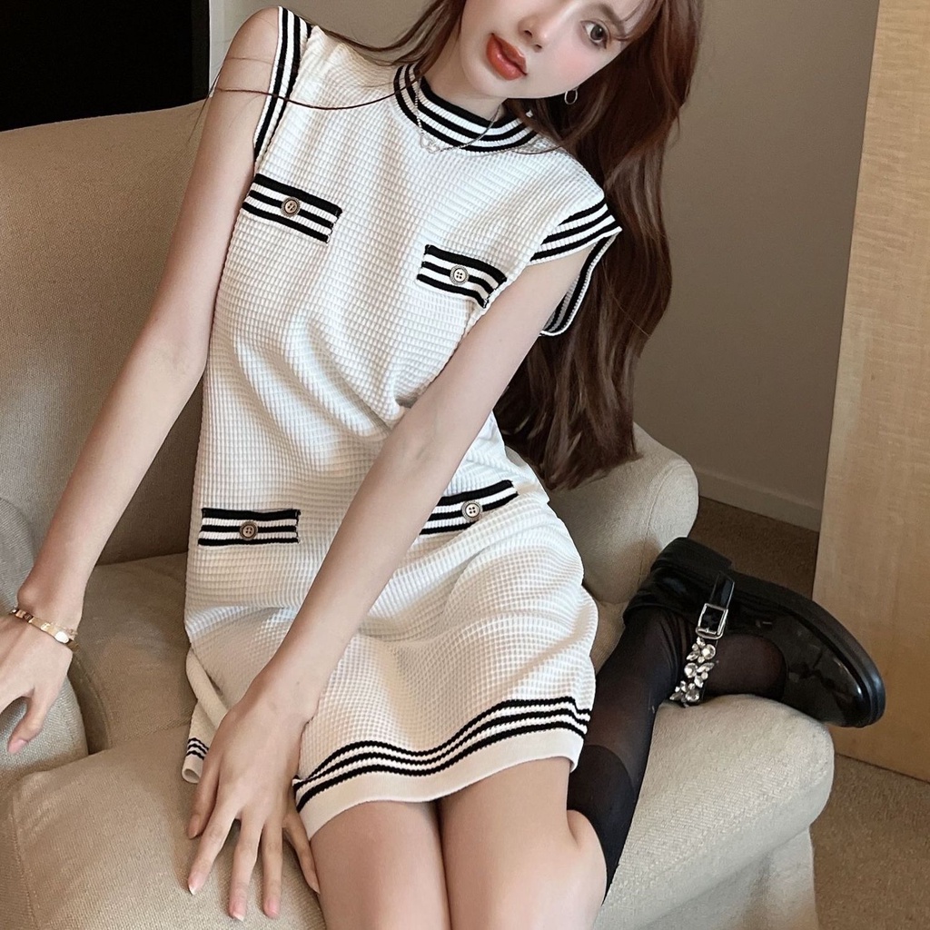 Đầm Chữ a Dệt Kim Sát Nách Màu Đen Tương Phản Thời Trang Mùa Hè Cho Nữ