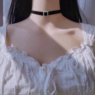 Vòng cổ choker đính đá siêu xinh