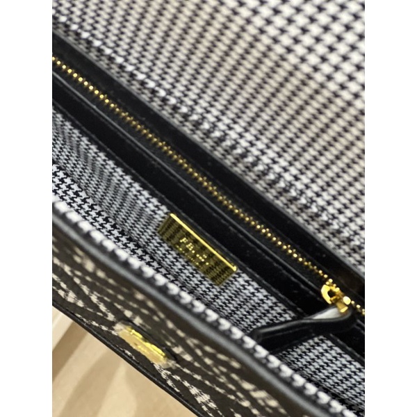 Túi Fen.di họa tiết