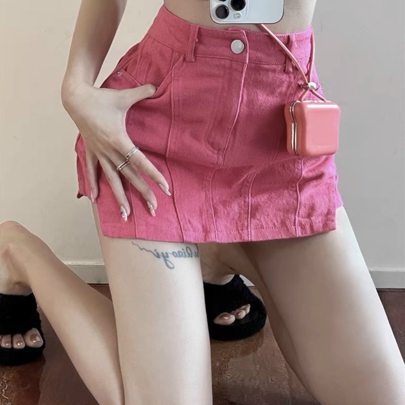 Chân váy chữ A xẻ gân tôn dáng siêu hót