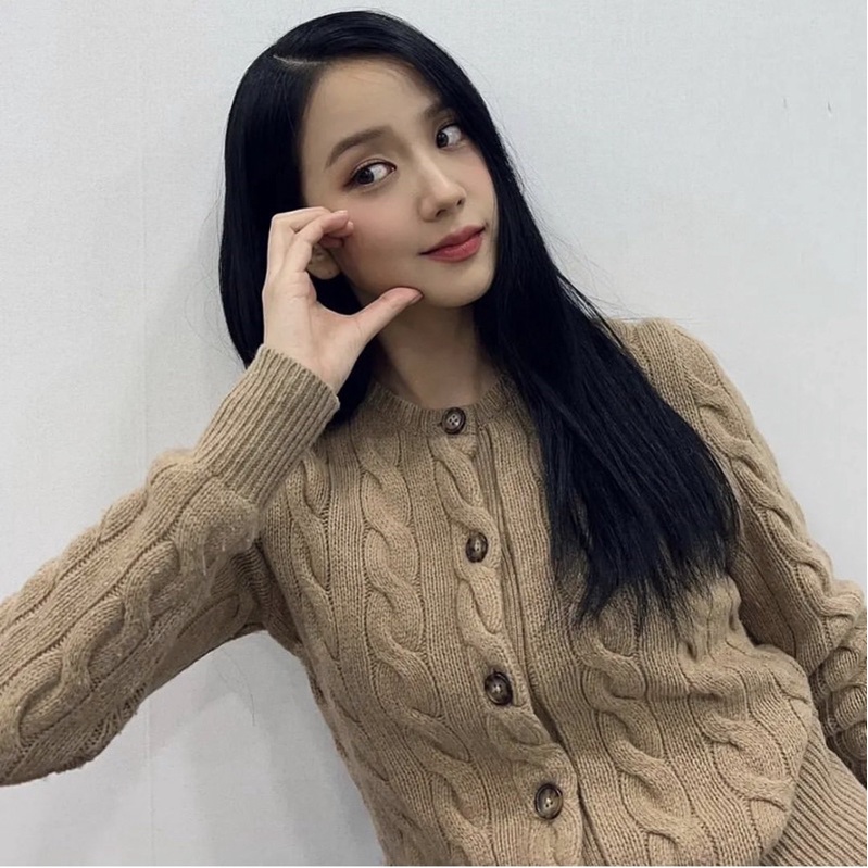 Áo cardigan Ralph Lauren giống Jisoo Blackpink,Winter aespa
