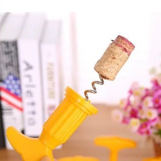 Dụng cụ khui mở nút chai rượu vang
