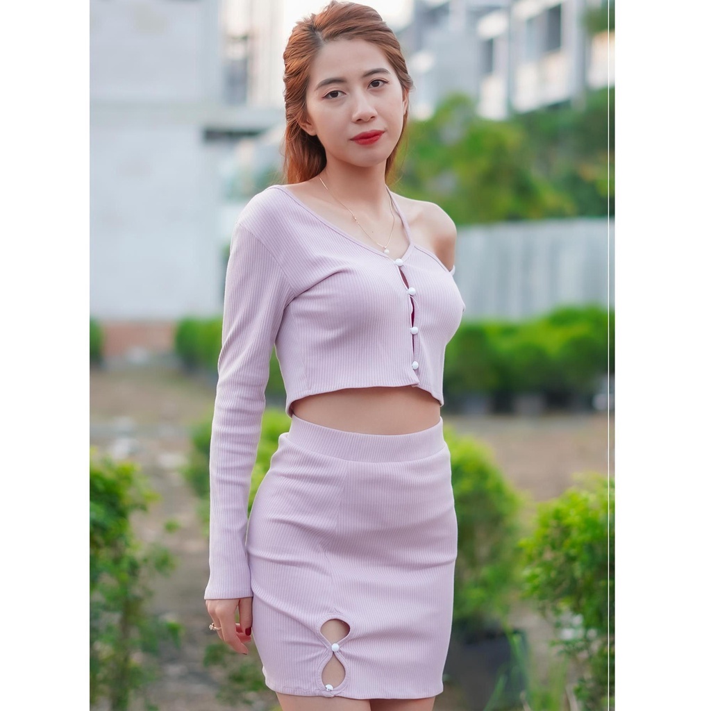 Set chân váy + áo kiểu croptop tay dài ST511