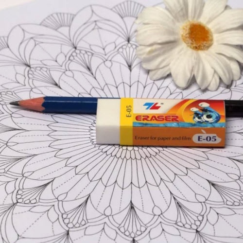Gôm tẩy xóa chì Thiên Long E-05